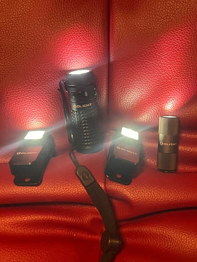 ま*は様 Olight 懐中電灯 4点セット