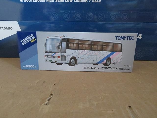 期間限定値下 トミカリミテッドヴィンテージNEO LV-N300a 三菱ふそう