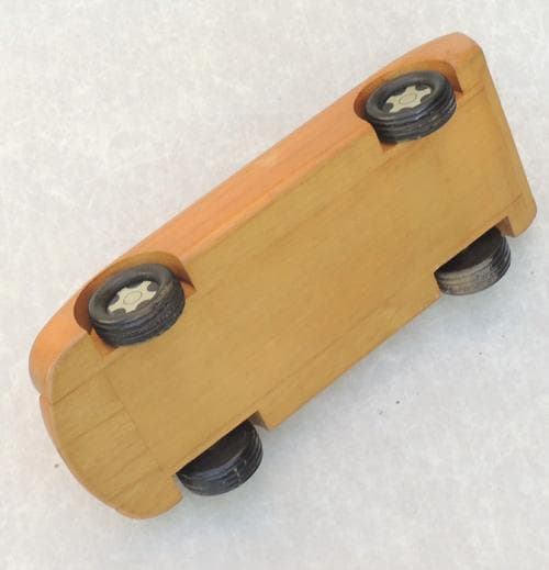 ★ 木製 手造りスポーツカー ★ ３９×１５㎝・重さ1.2㎏　左ハンドル