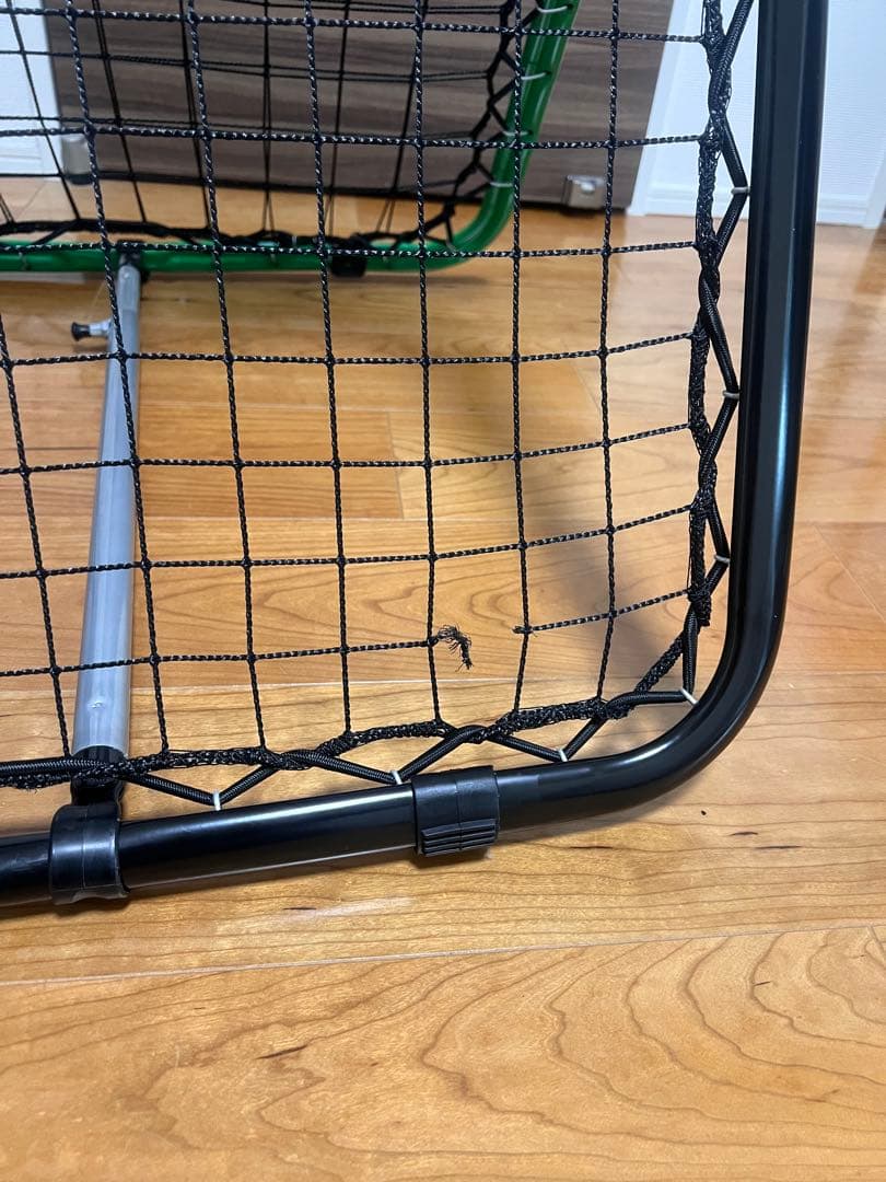 crazycatch UPSTART サッカー練習ネット。室内使用