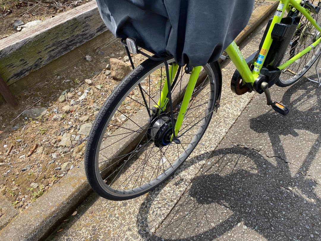 TB1Eブリヂストン電動アシスト自転車 前カゴ&荷台付　26インチ