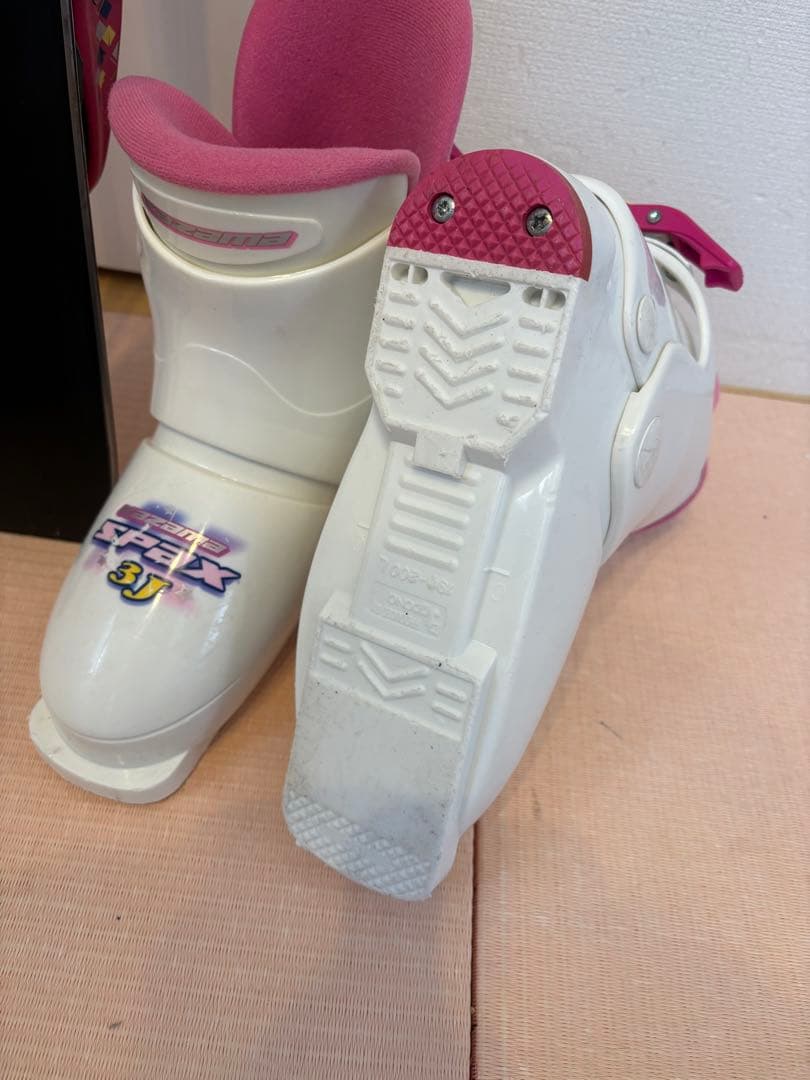 KAZAMA スキー板　ストック　スキーブーツ