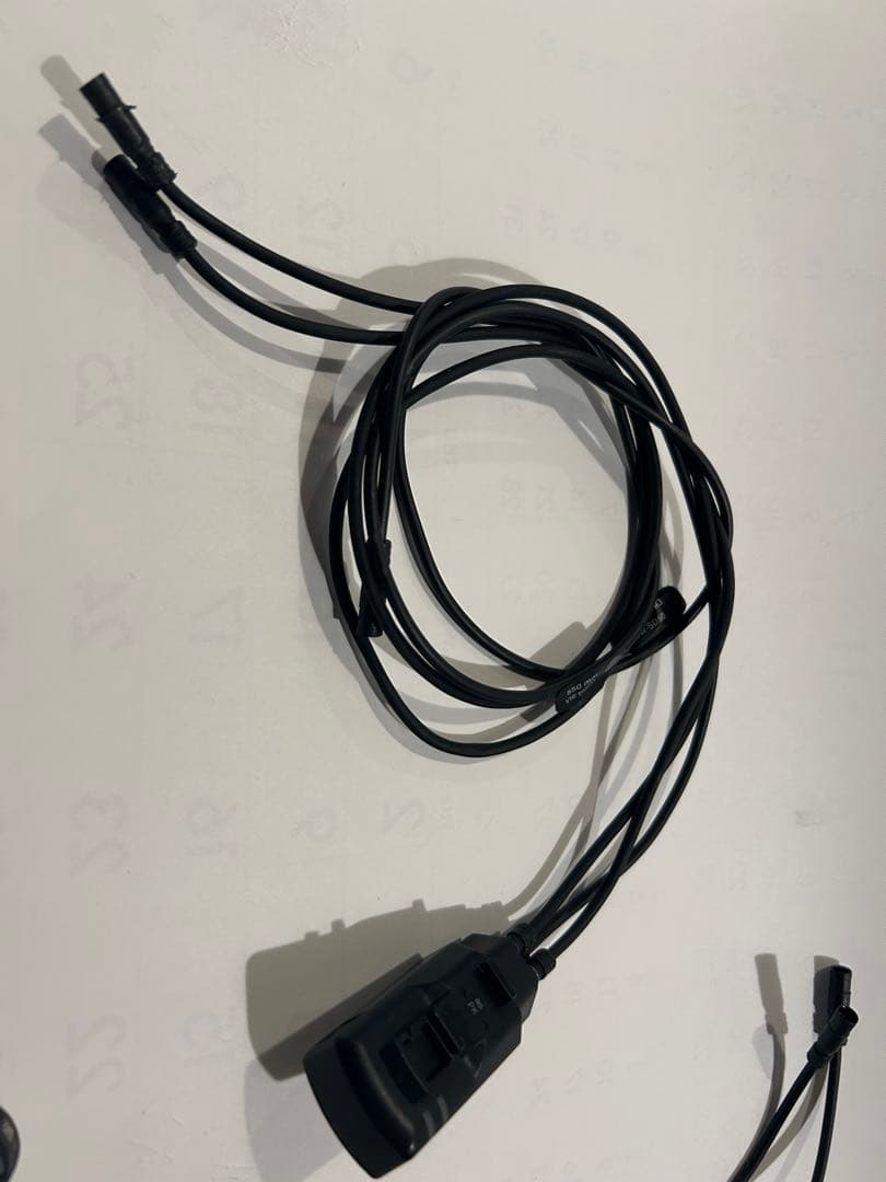 ULTEGRA di2 2×11 セット　ケーブル類付