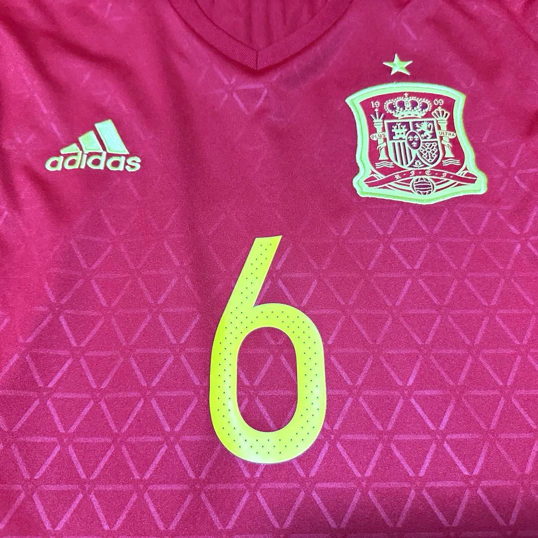 【正規品／美品】スペイン代表 ホーム2016 ユーロモデル 6 イニエスタM