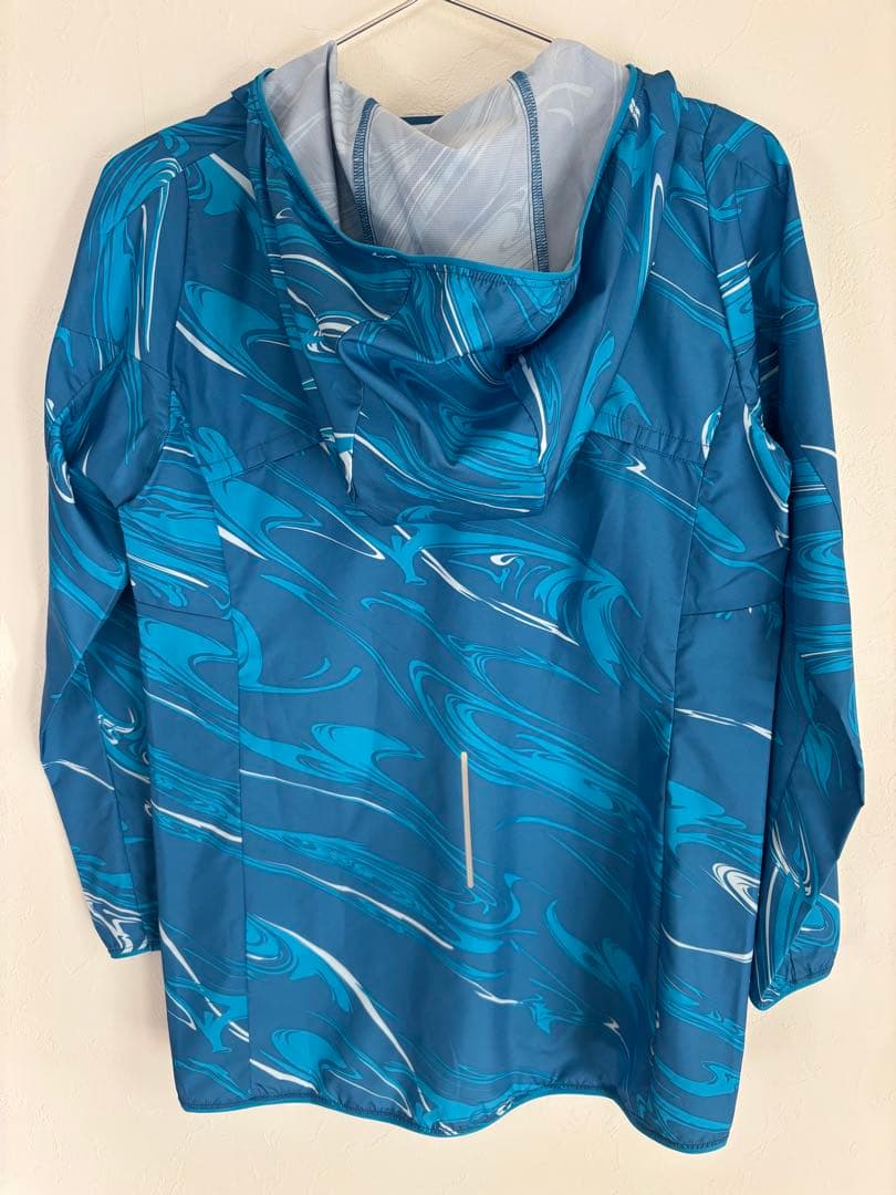 ASICS アシックス　撥水性グラフィックウーブンジャケット　Sサイズ　水色