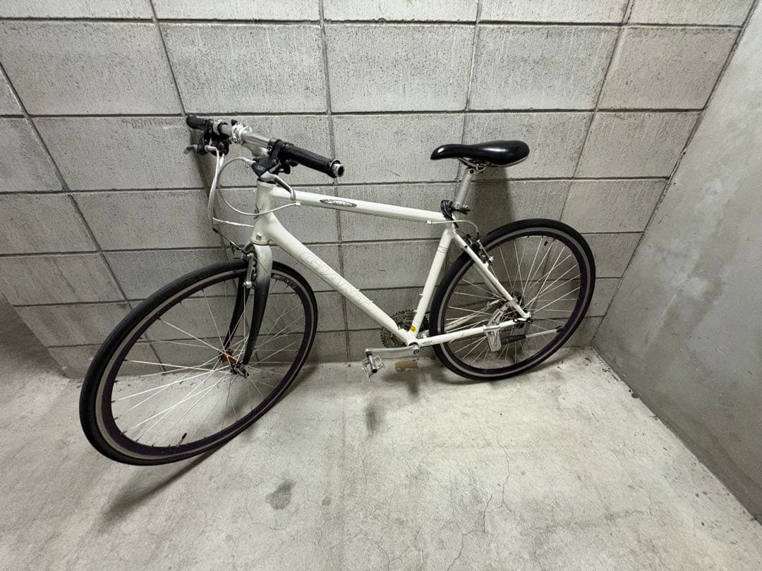 ジャイアントgiant escapeR2 ホワイト（ジャンク）