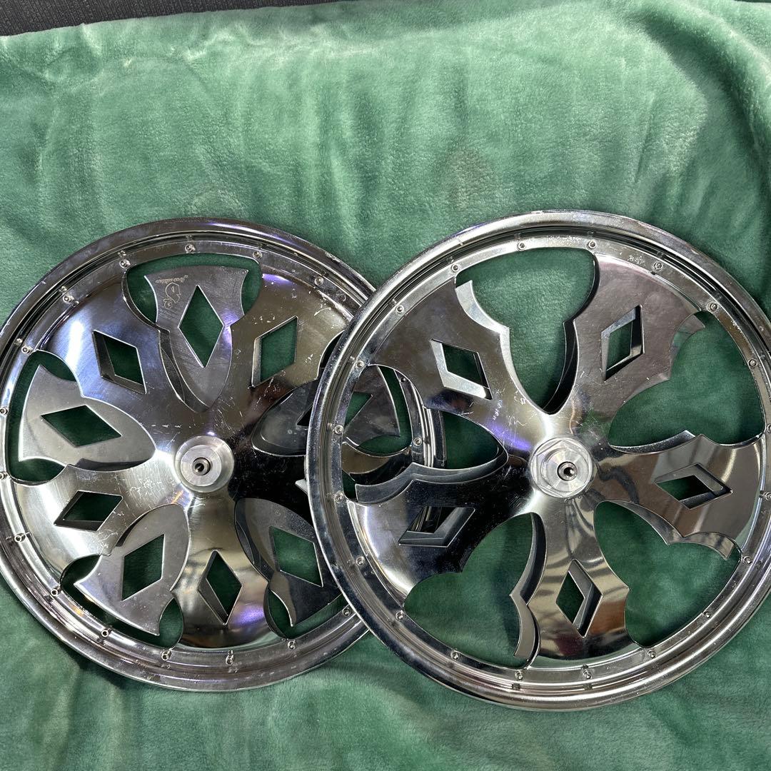 3*1様 20インチ　ローライダーホイール　新品