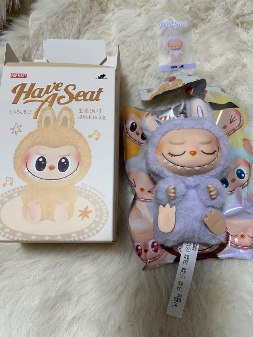 Y*ン様 labubu　have a seat 6体セット