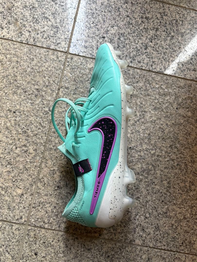 ティエンポ レジェンド10エリートFG