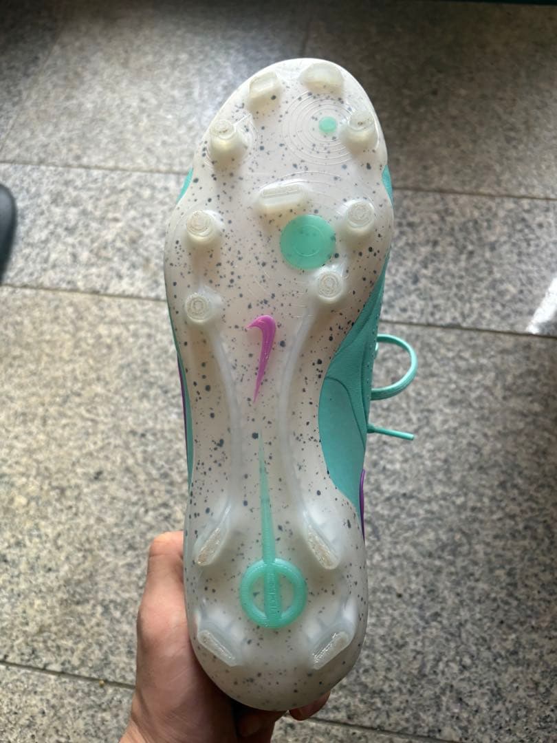 ティエンポ レジェンド10エリートFG