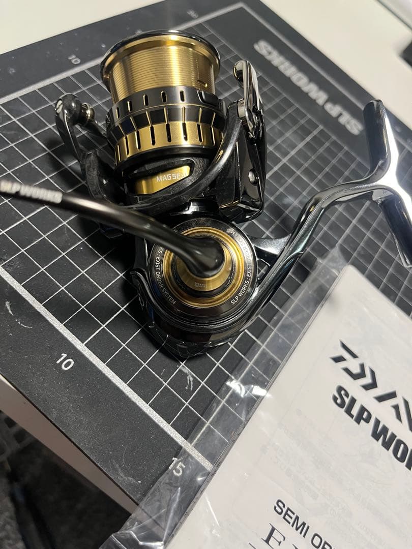 18 イグジスト　セミオーダー　LT2500