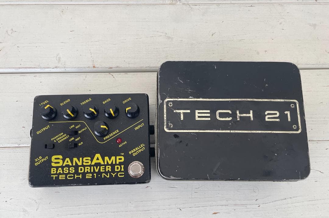 SANSAMP サンズアンプ TECH21 BASS D DI