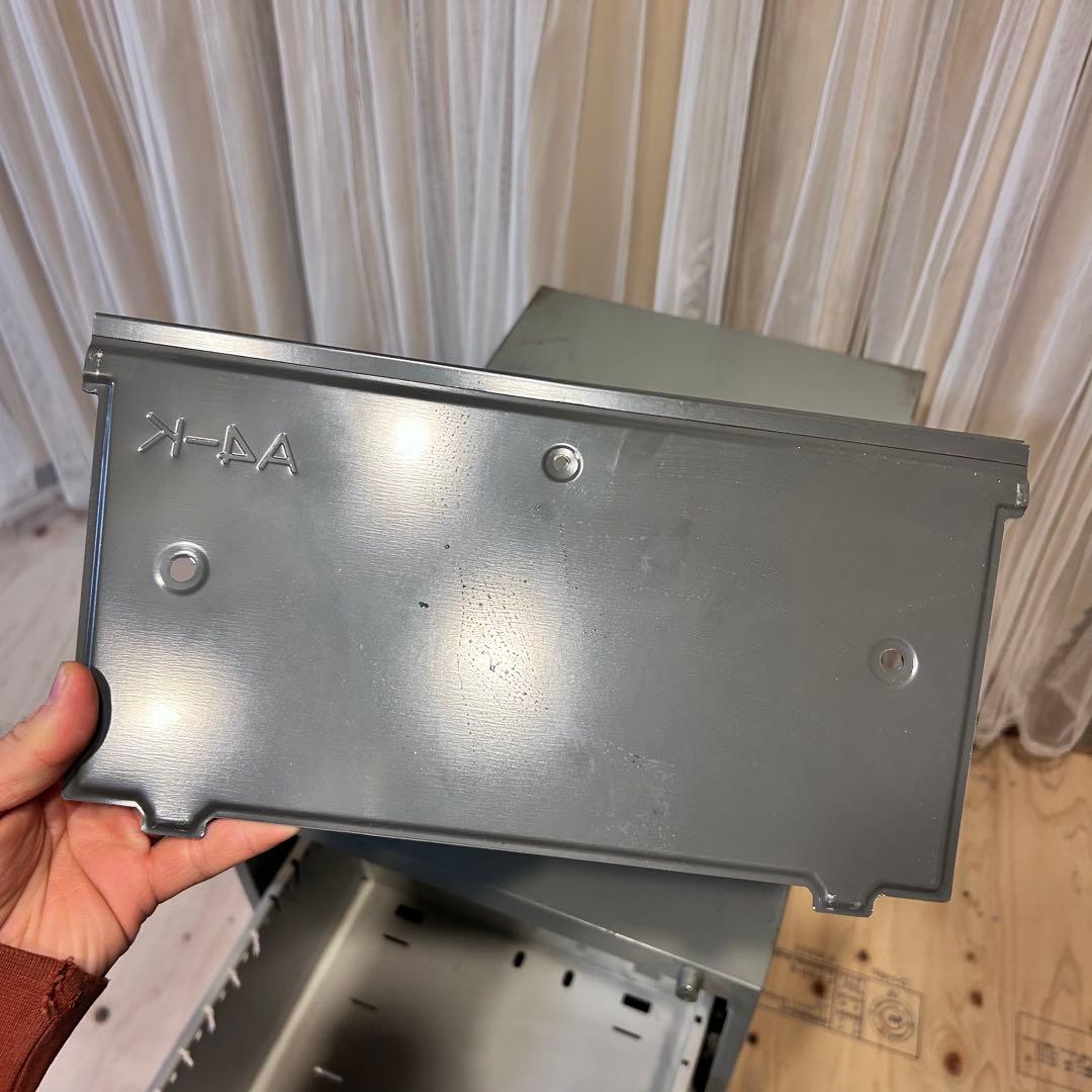 インダストリアル スチール 2段ファイルキャビネット 鍵なし