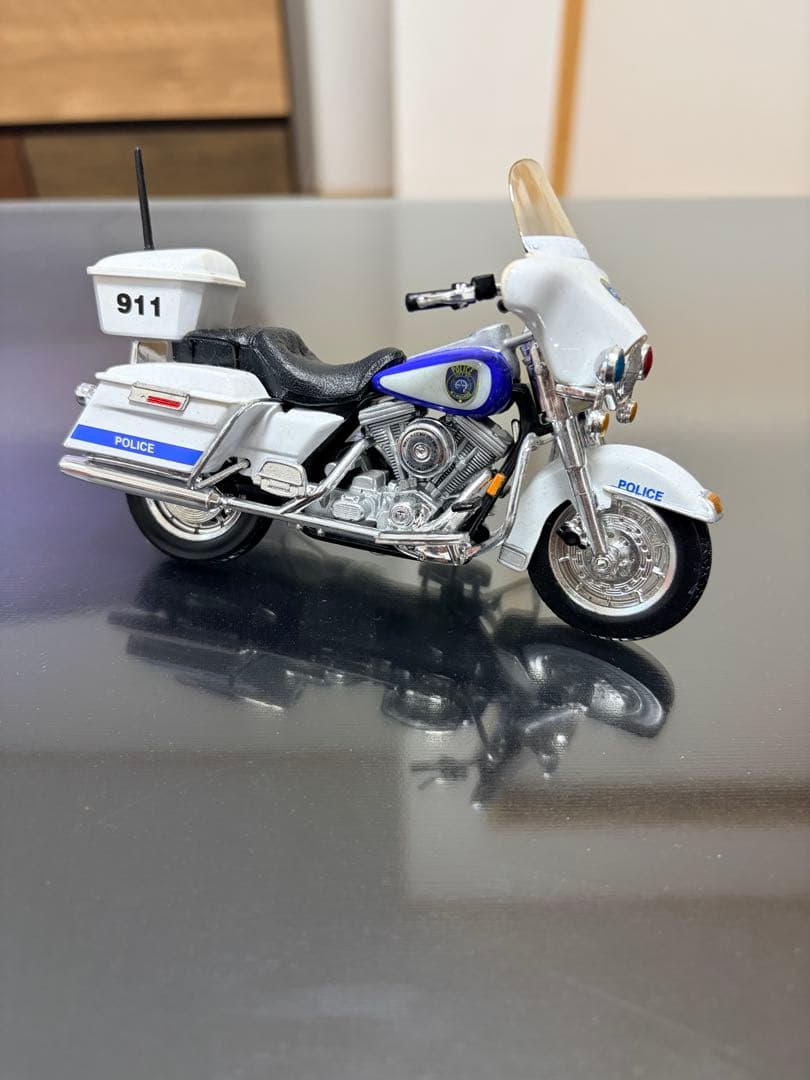 Harley-Davidson 1:18スケールバイクセット