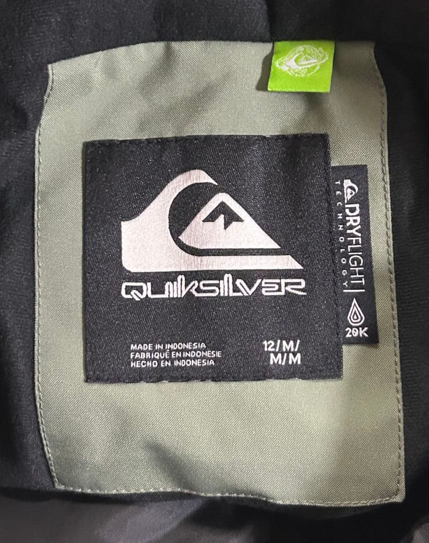【8日まで限定お値下げ中】QUIKSILVERビブパンツMサイズレディースカーキ
