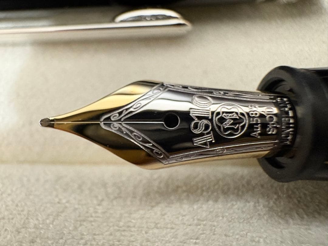 MONTBLANC モンブラン 万年筆 マイスターシュテュック P145 F