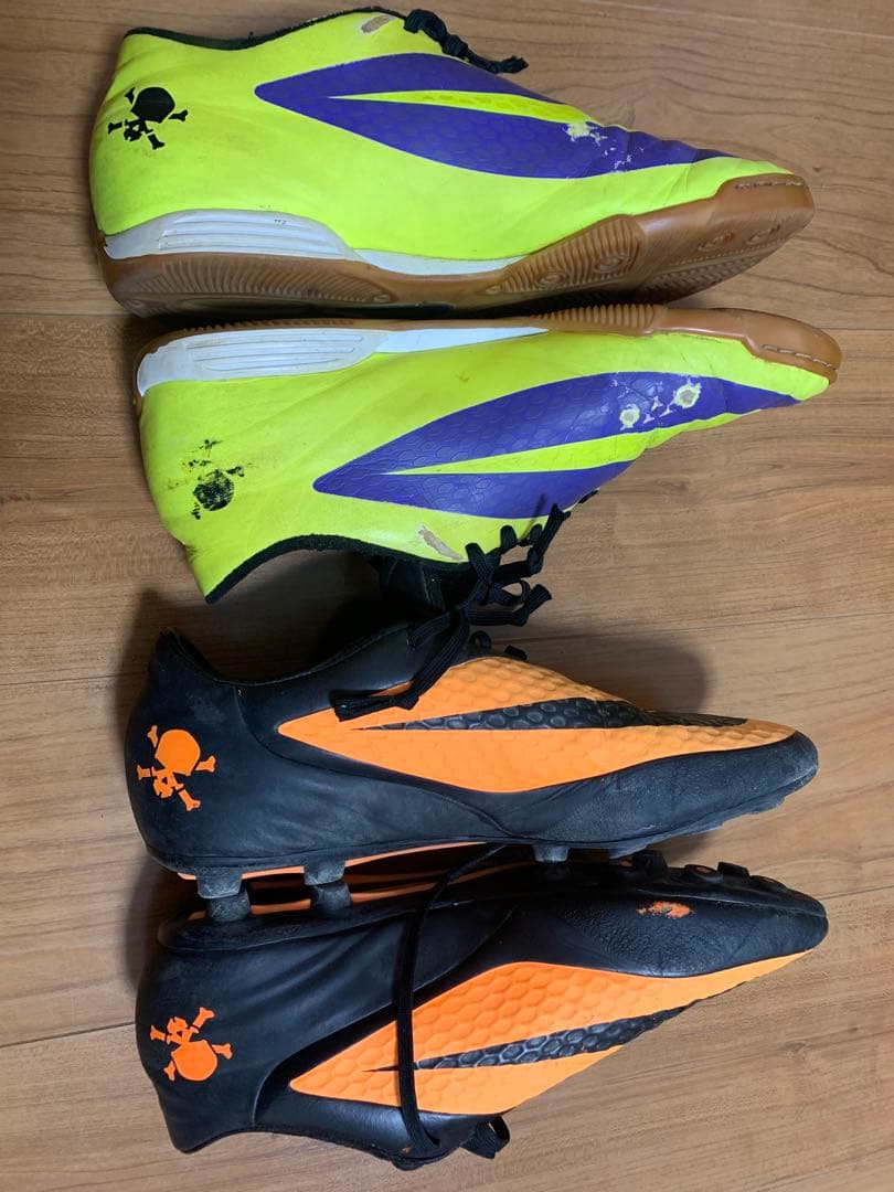 Nike ハイパーヴェノム フットサルシューズ（IC）＋サッカースパイク（FG）