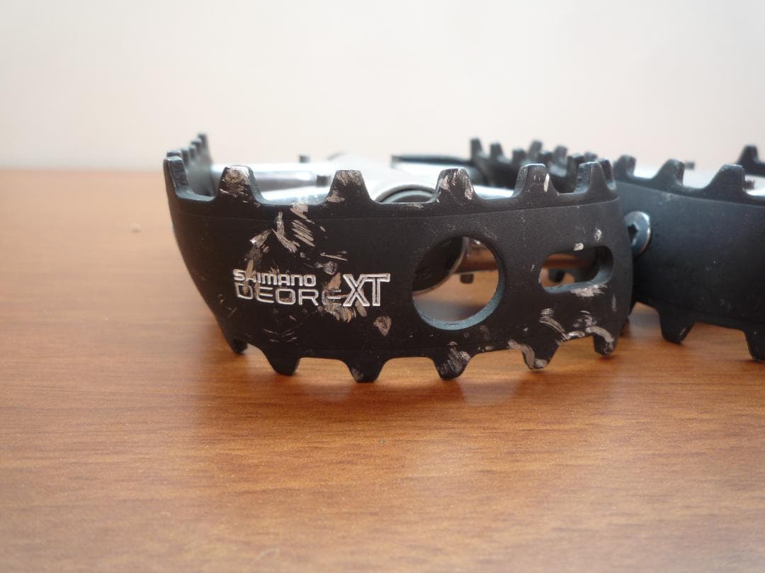 Shimano Deore XT フラットペダルPD M730