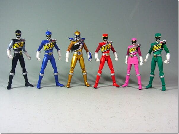 新品未開封　キョウリュウジャー　フィギュアーツ