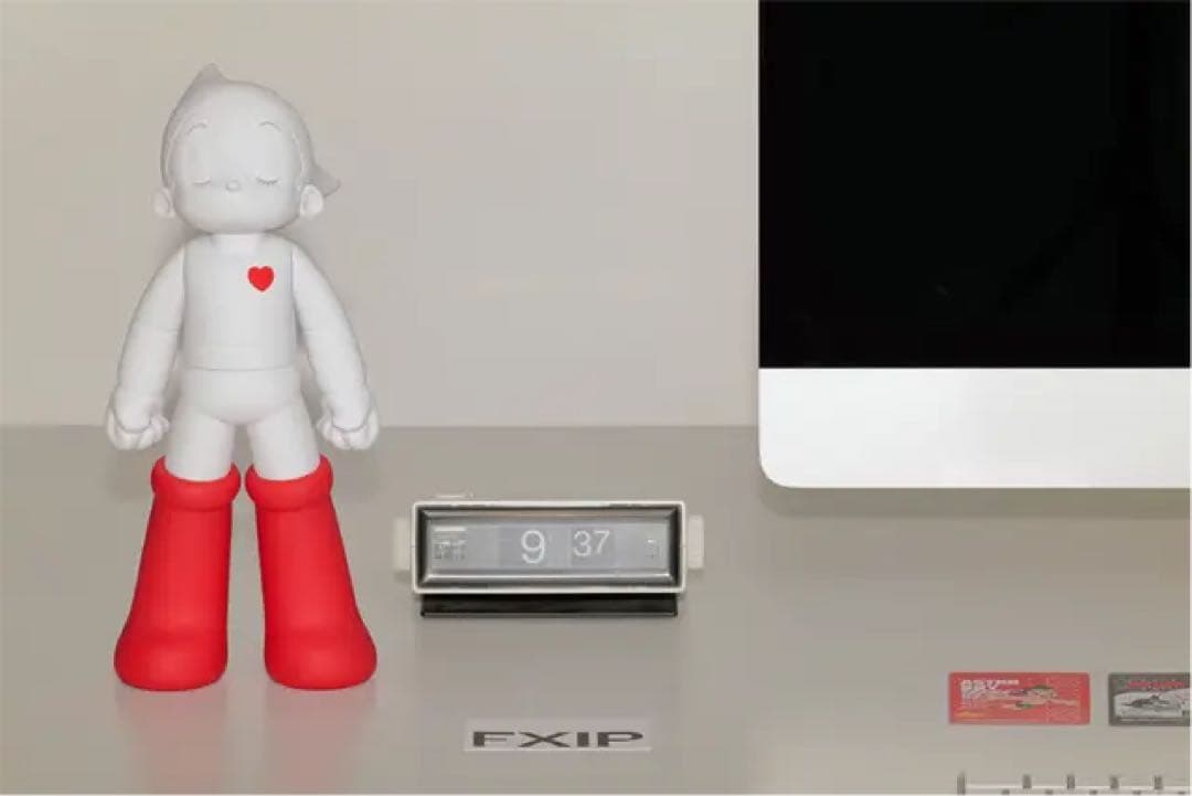 【完売品】鉄腕アトム レッドエディション スペシャルパッケージ（Qi2対応）