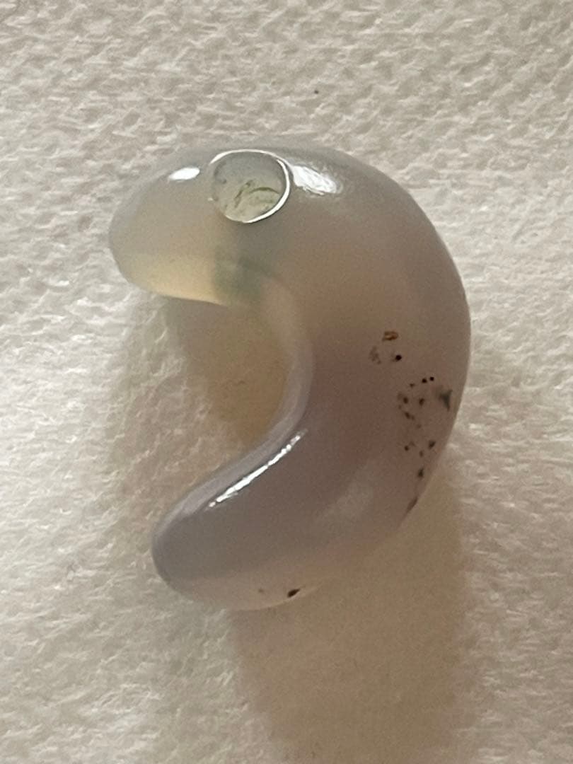 古墳時代　瑪瑙勾玉2