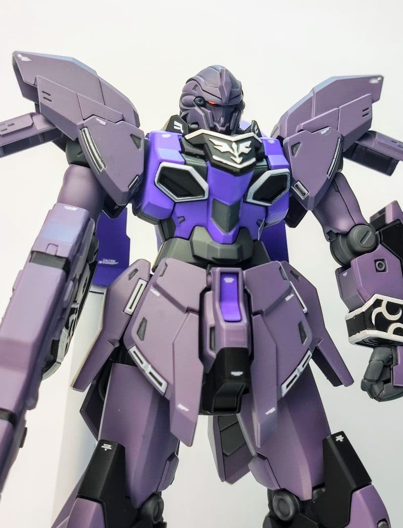 シナンジュスタイン　ガンプラ完成品