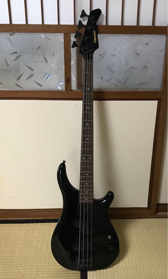 FERNANDES エレキベース 黒 4弦