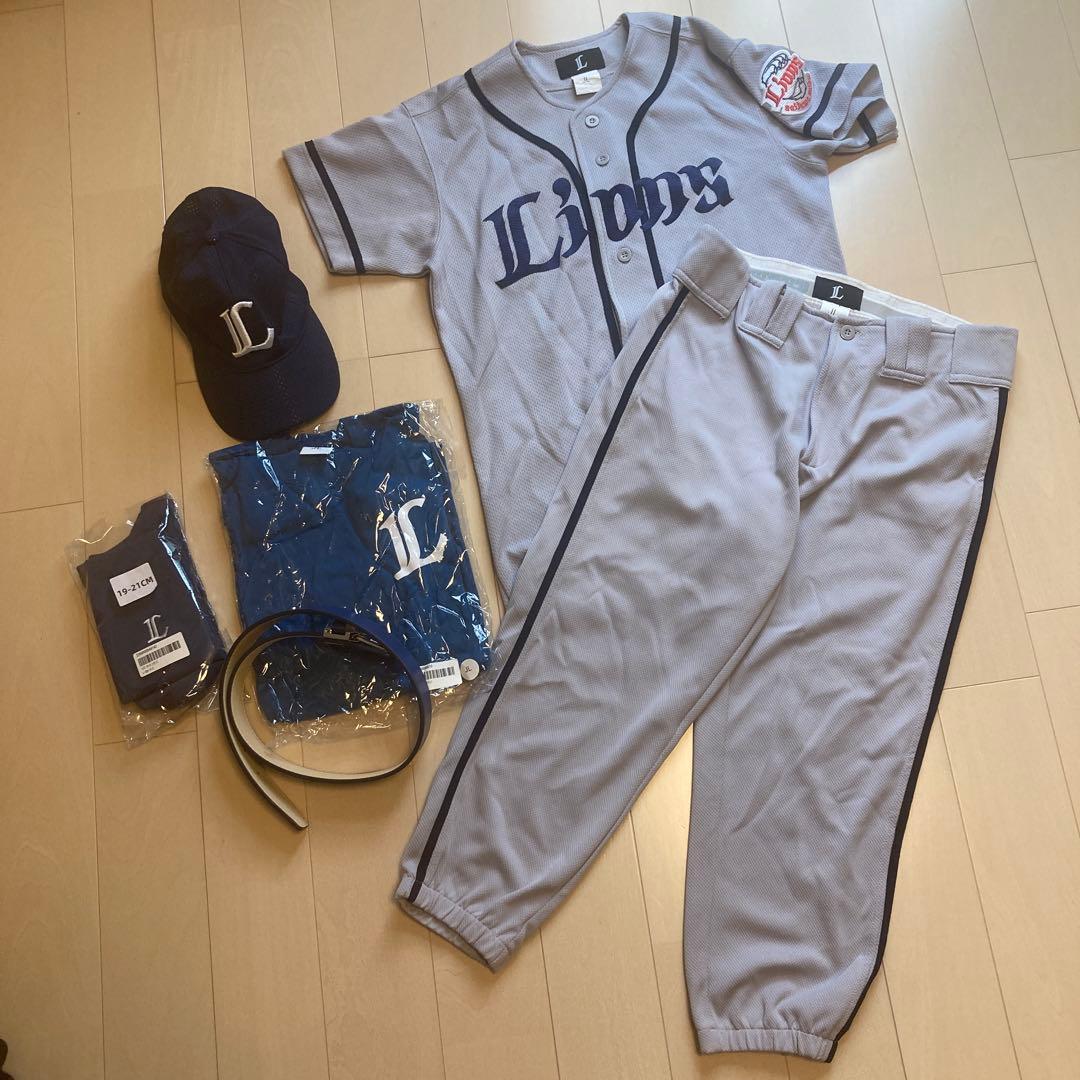 【美品】ライオンズ　ベースボールスクール　ユニフォーム　JLサイズ