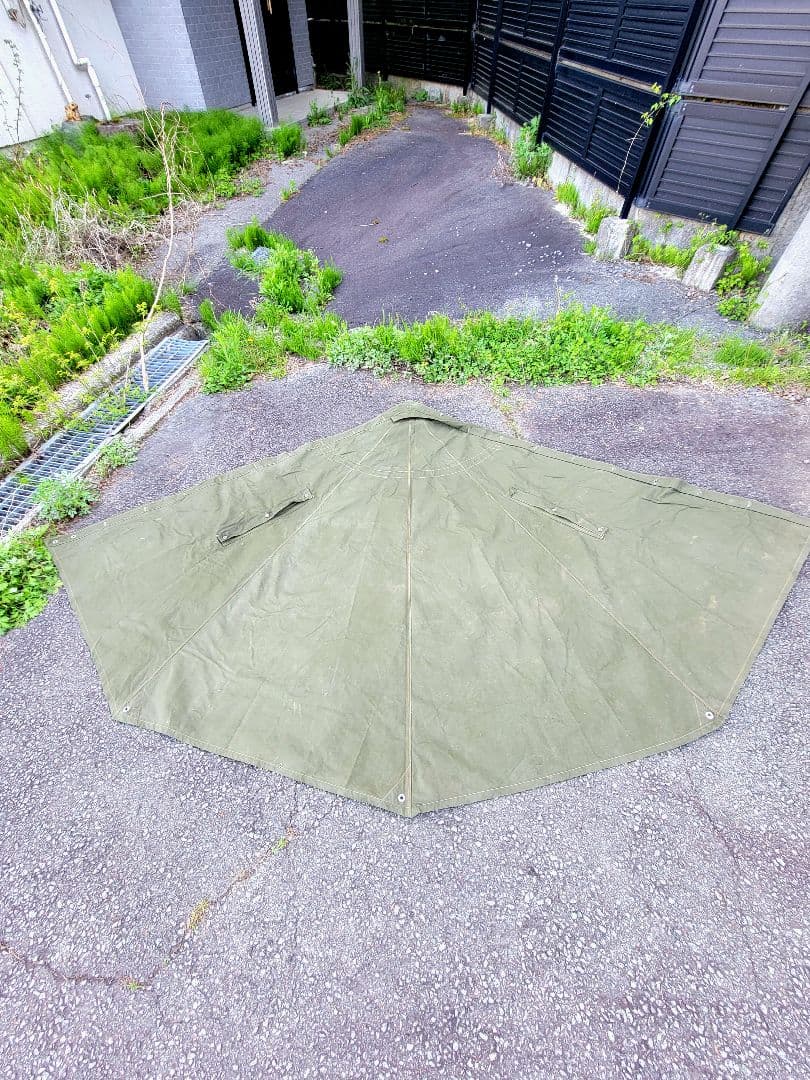 ポーランド軍幕×2枚.サイズ2.ハトメ2個 (1977年 & 78年)