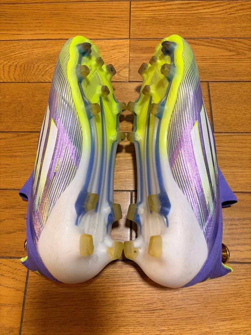 アディダス　F50 + レースレス　エリート　スパイク　シューズ