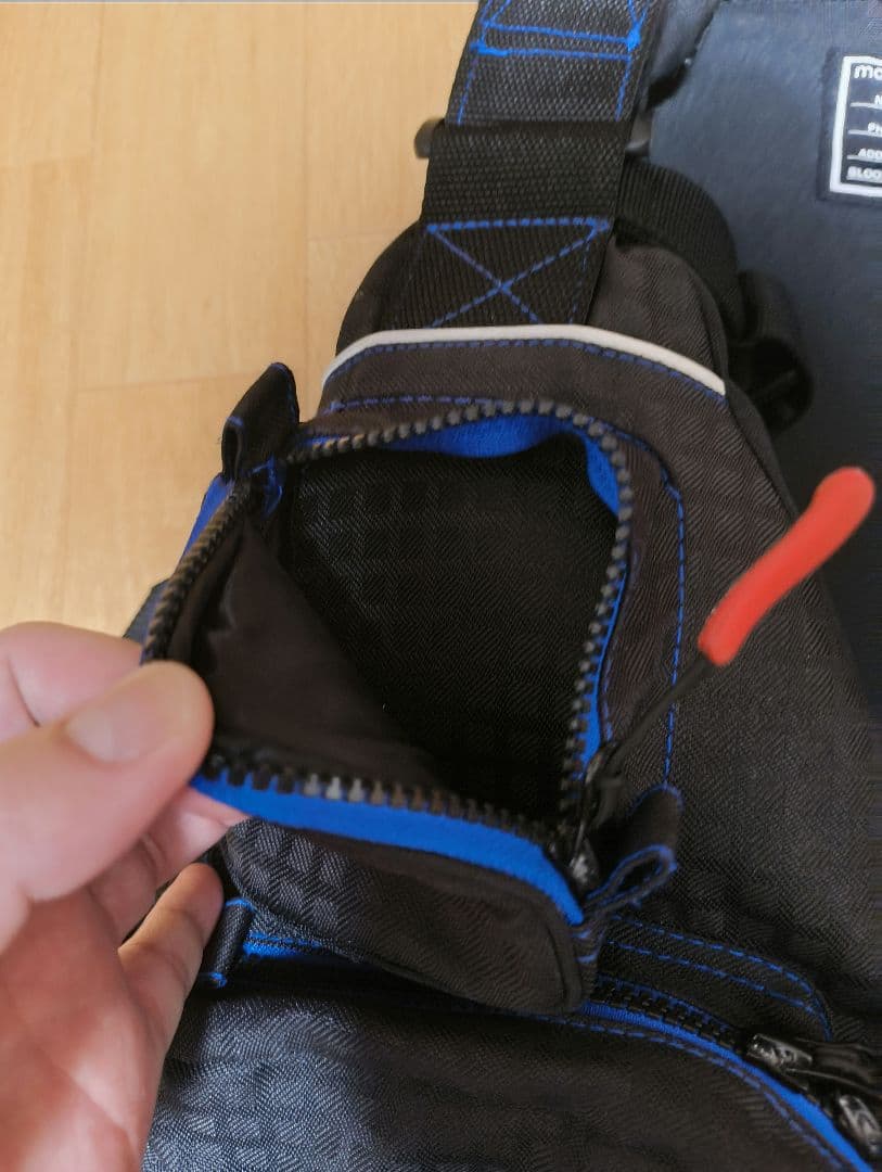 MAZUME MZXタイドマニア ライフジャケット ブラック/ブルー