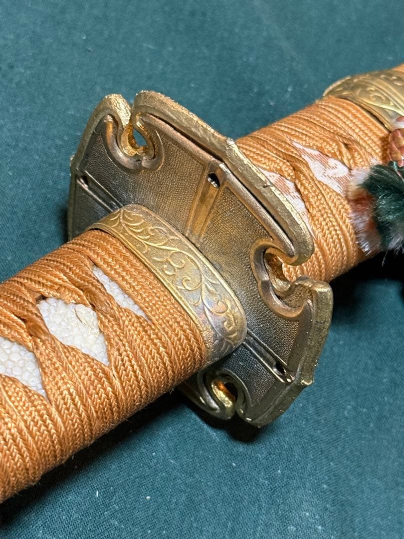 模造刀　糸巻太刀拵　赤鞘　コスプレなどに