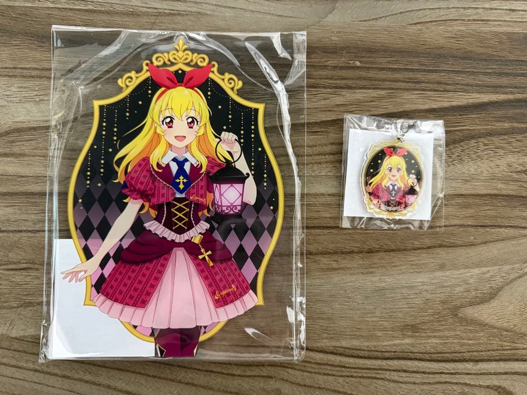アイカツアトレ ガラポン アクリルボード 星宮いちご　アクリルチャーム2点セット