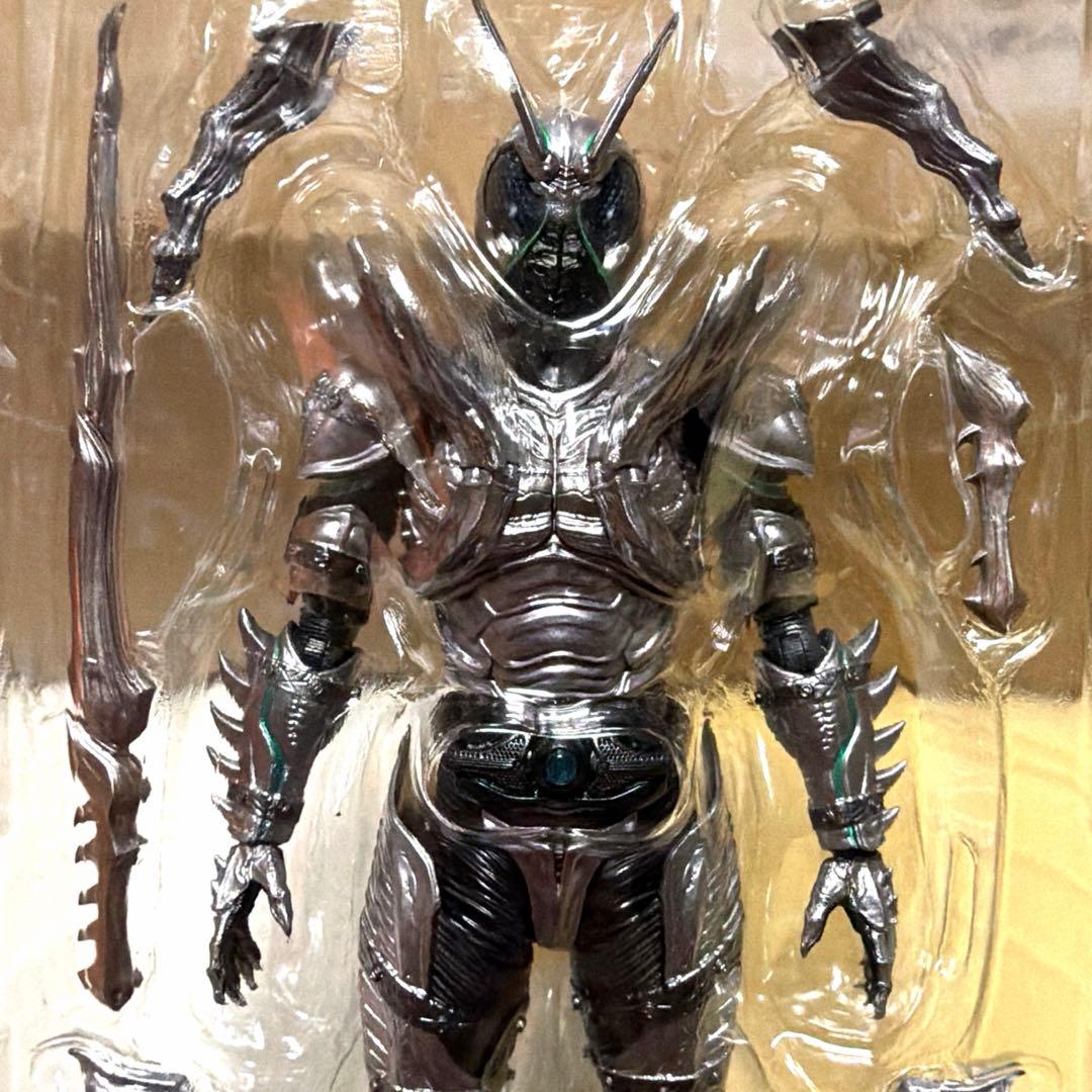 S.H.Figuarts ブラックサン シャドームーン 2体セット