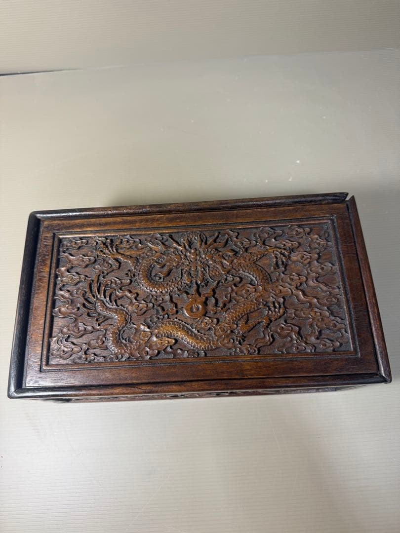 2373 古美術品　細密彫　龍文　木箱　首飾箱　時代物