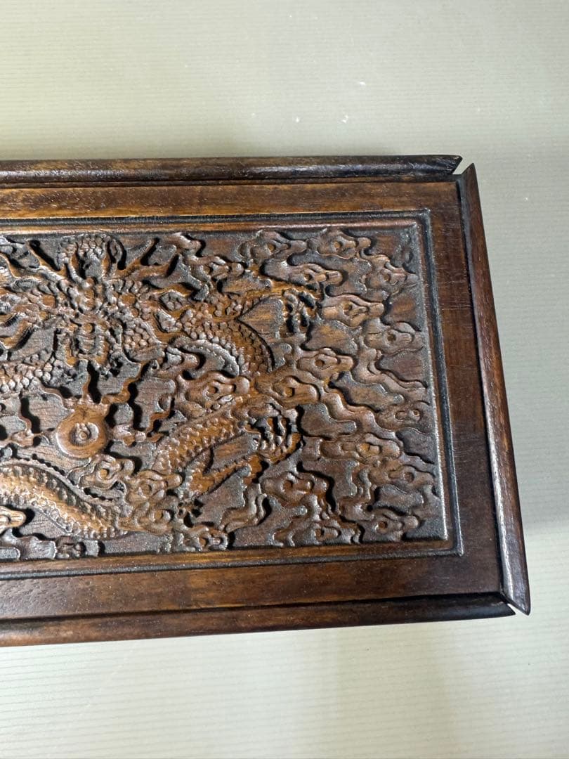 2373 古美術品　細密彫　龍文　木箱　首飾箱　時代物