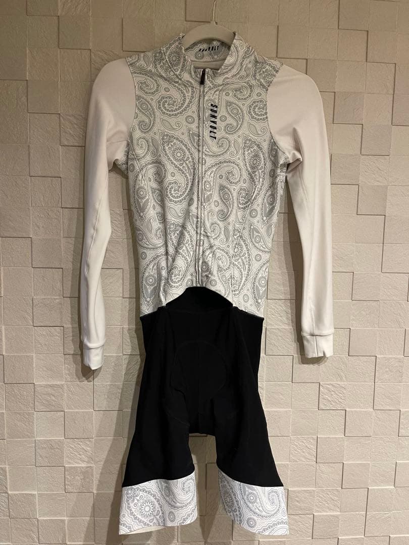 SUNVOLT ペイズリー柄 ワンピース型サーモスーツ