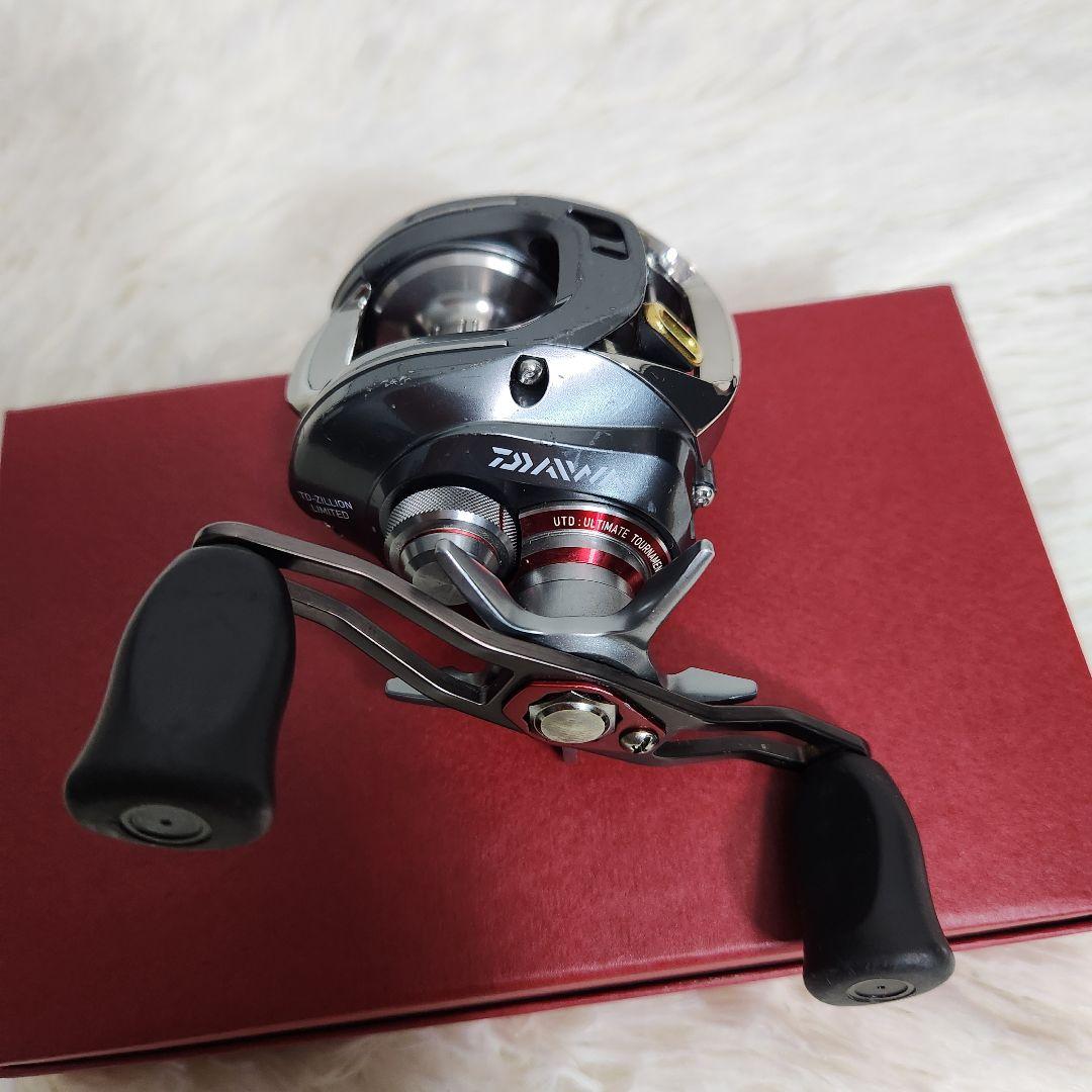 限定生産モデル☆Daiwa ZILLION J Dream 7.9R 右ハンドル