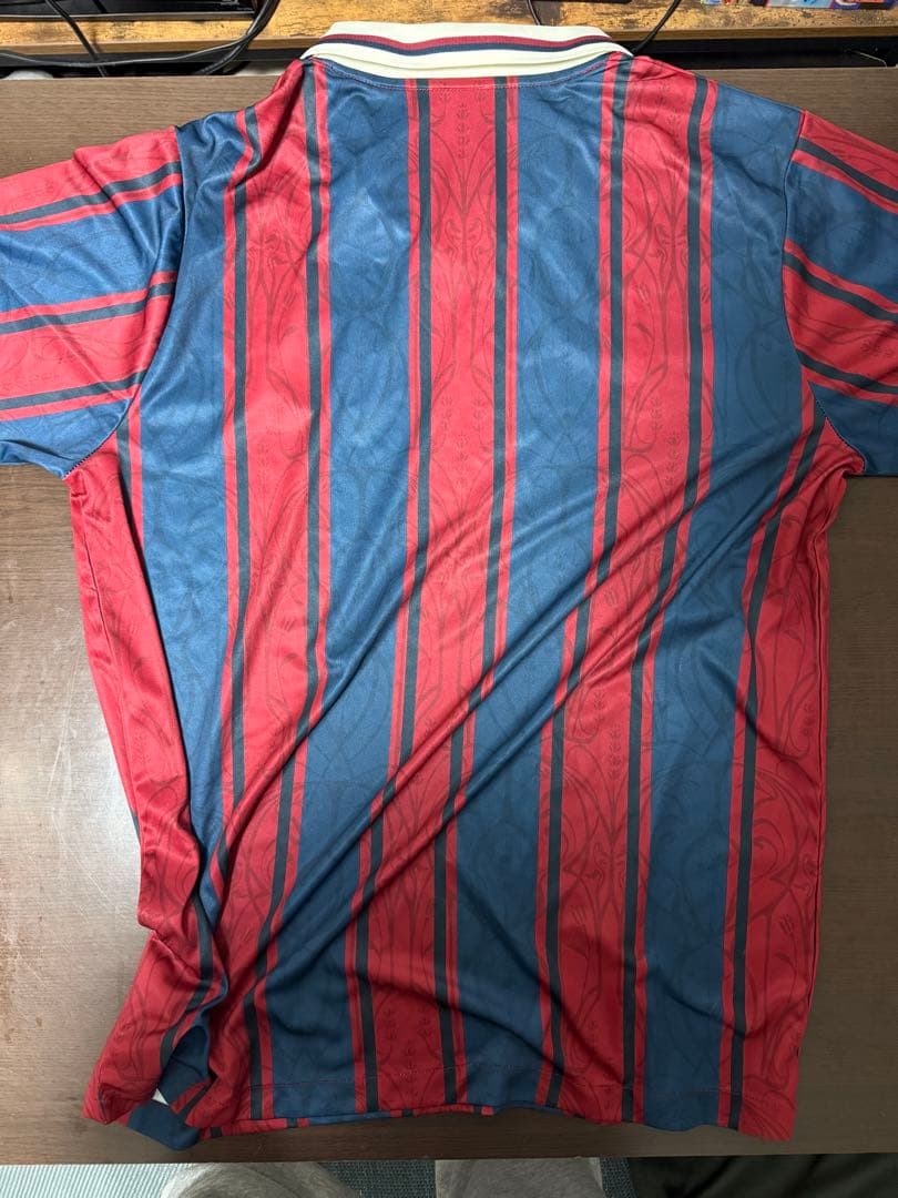 FC Barcelona サッカーウェア　XLサイズ