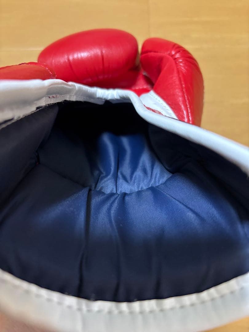 c*様 【美品】 ISAMI BOXER グローブ 8oz ベルクロ 赤 キーホ