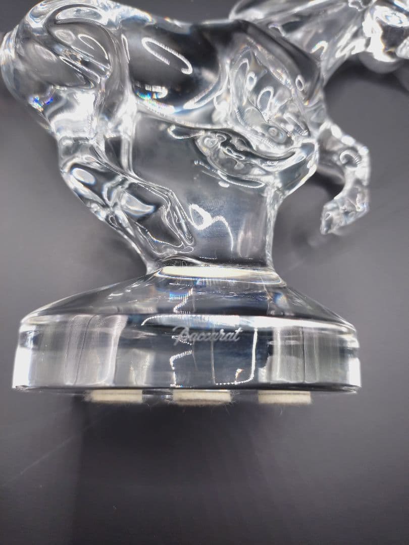 4-512 バカラ　ホース　馬　走る馬　ガラス　置物