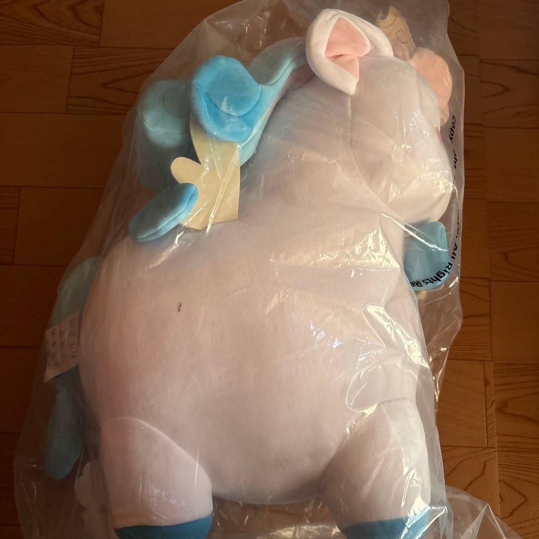 崩壊スターレイル　イカルン　ぬいぐるみ