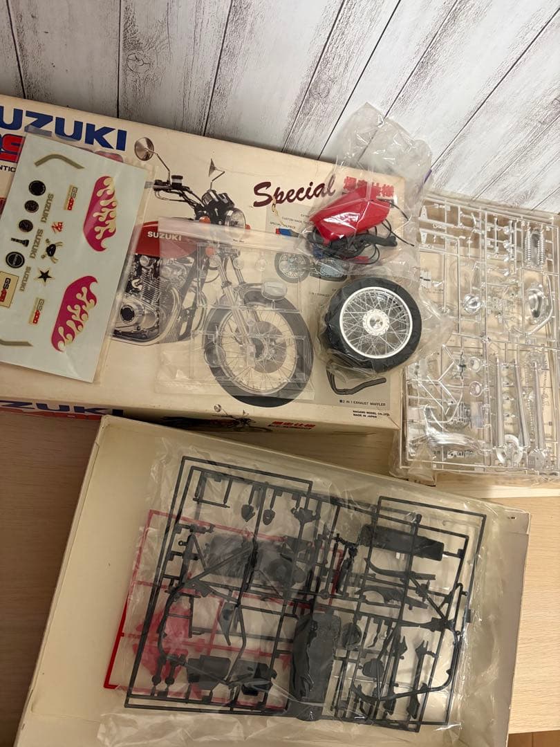 GS400 1/8 プラモデル　湘南爆走族　SUZUKI 旧単車