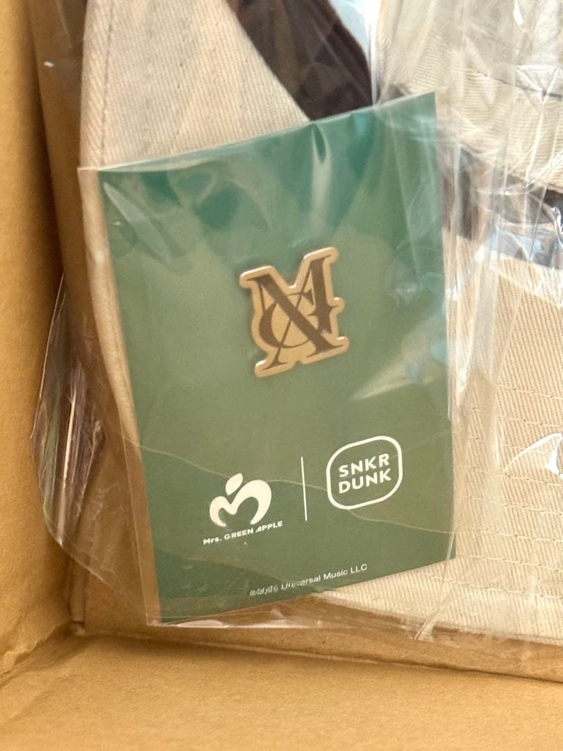 ミセスグリーンアップル ニューエラ 9THIRTY MGAロゴキャップ ベージュ