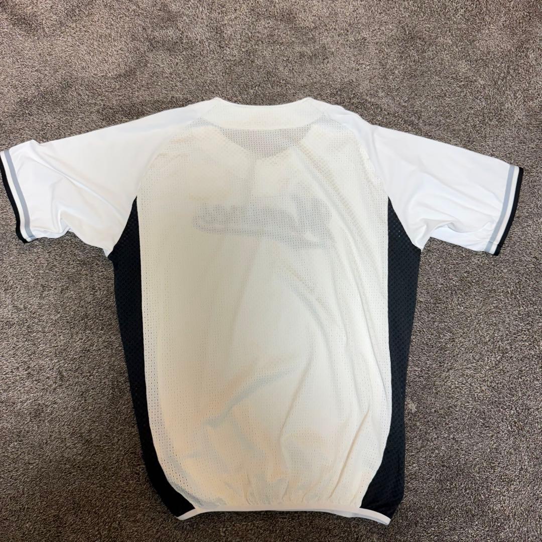 千葉ロッテ　石川慎吾選手　実使用　プラクティスTシャツ