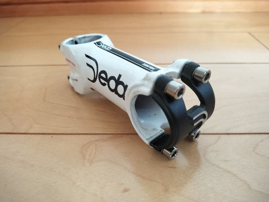 Deda PRESAのドロップハンドルとZERO100のステムのセット
