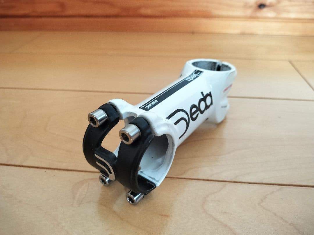 Deda PRESAのドロップハンドルとZERO100のステムのセット