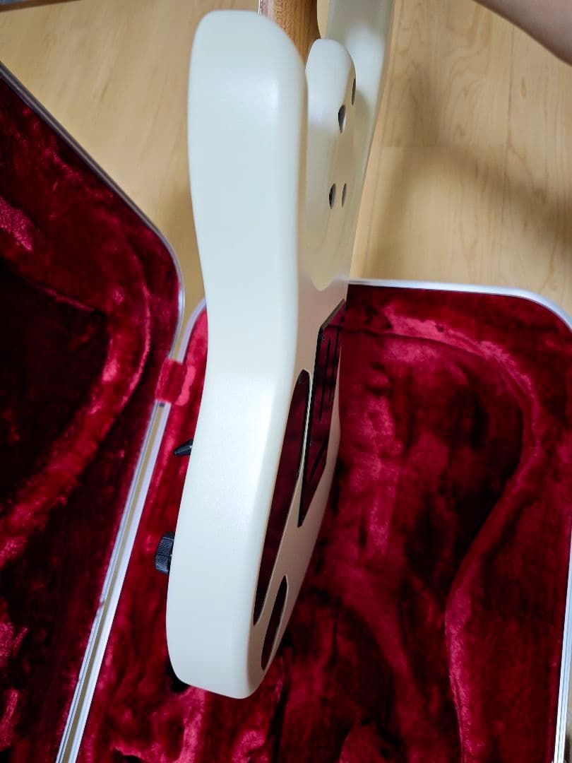 【美品】Ibanez az2402 エレキギター ホワイト （鬼武者）