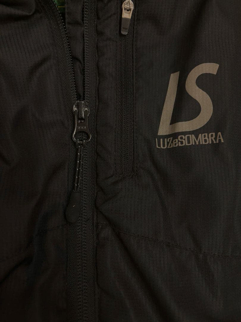 とみー　ルースイソンブラ