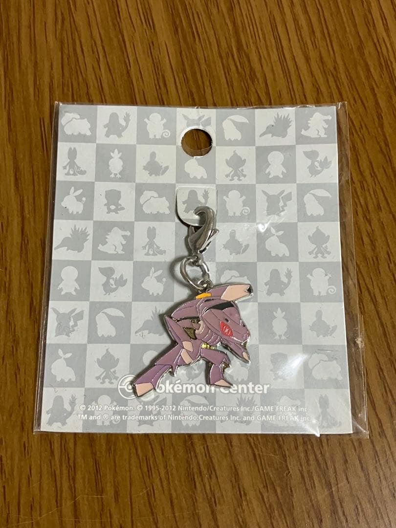 チャームコレクションボックス 初回製造限定 色違いピカチュウ 幻のポケモンセット